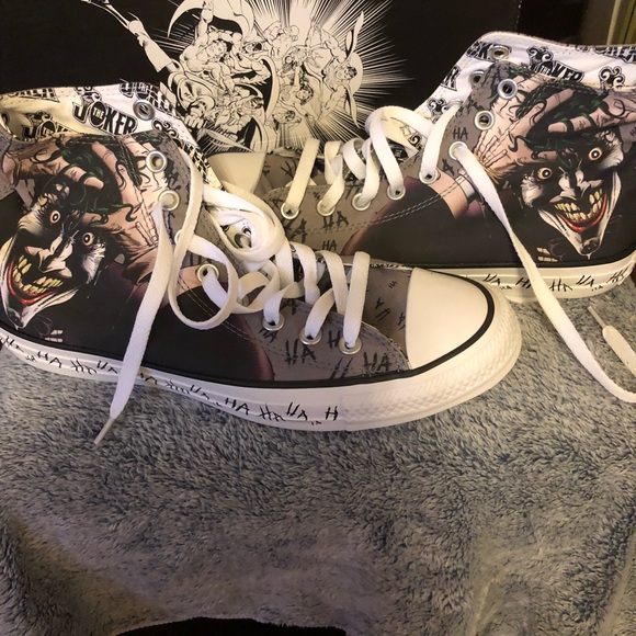 joker converse size 9